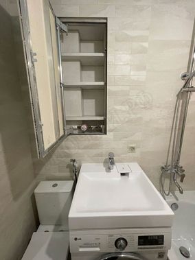 Люк под плитку Секрет 3.0 200*550 Люк под плитку Секрет 3.0 200*550